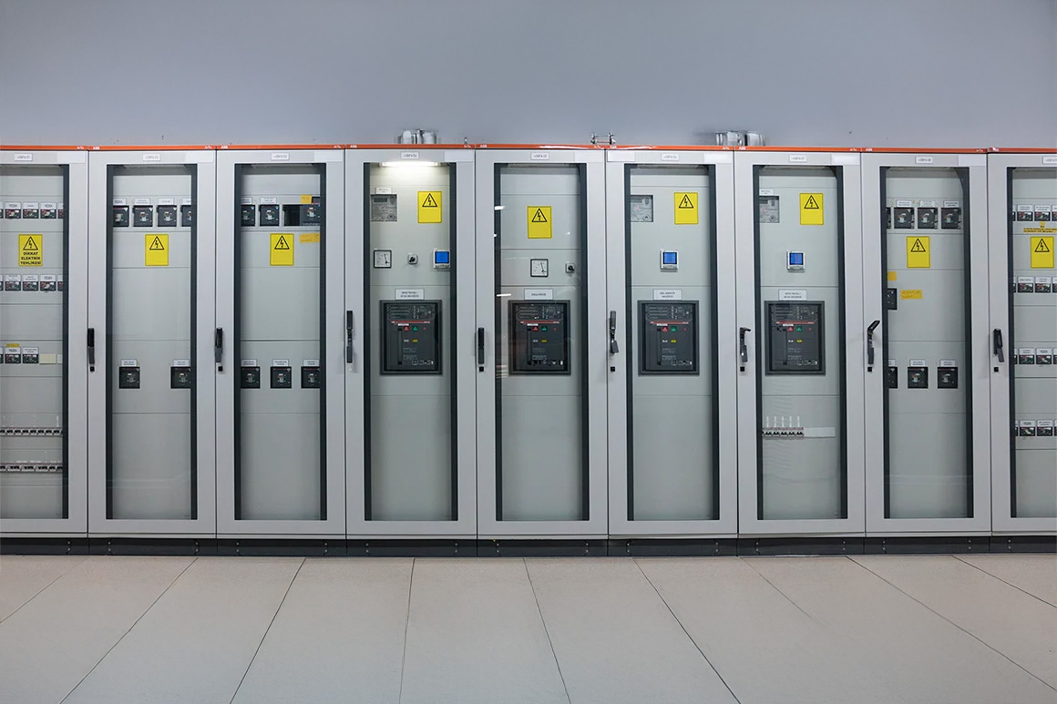 倍福为数据中心提供定制化自动化解决方案，确保在不断变化的数字化环境中持续实现创新突破、安全防护与弹性扩展。