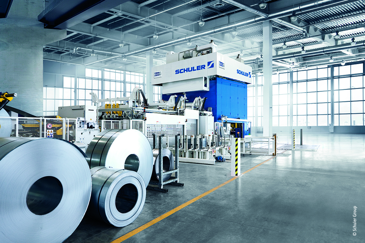 倍福高性能且可扩展的控制技术适用于所有类型的压机。