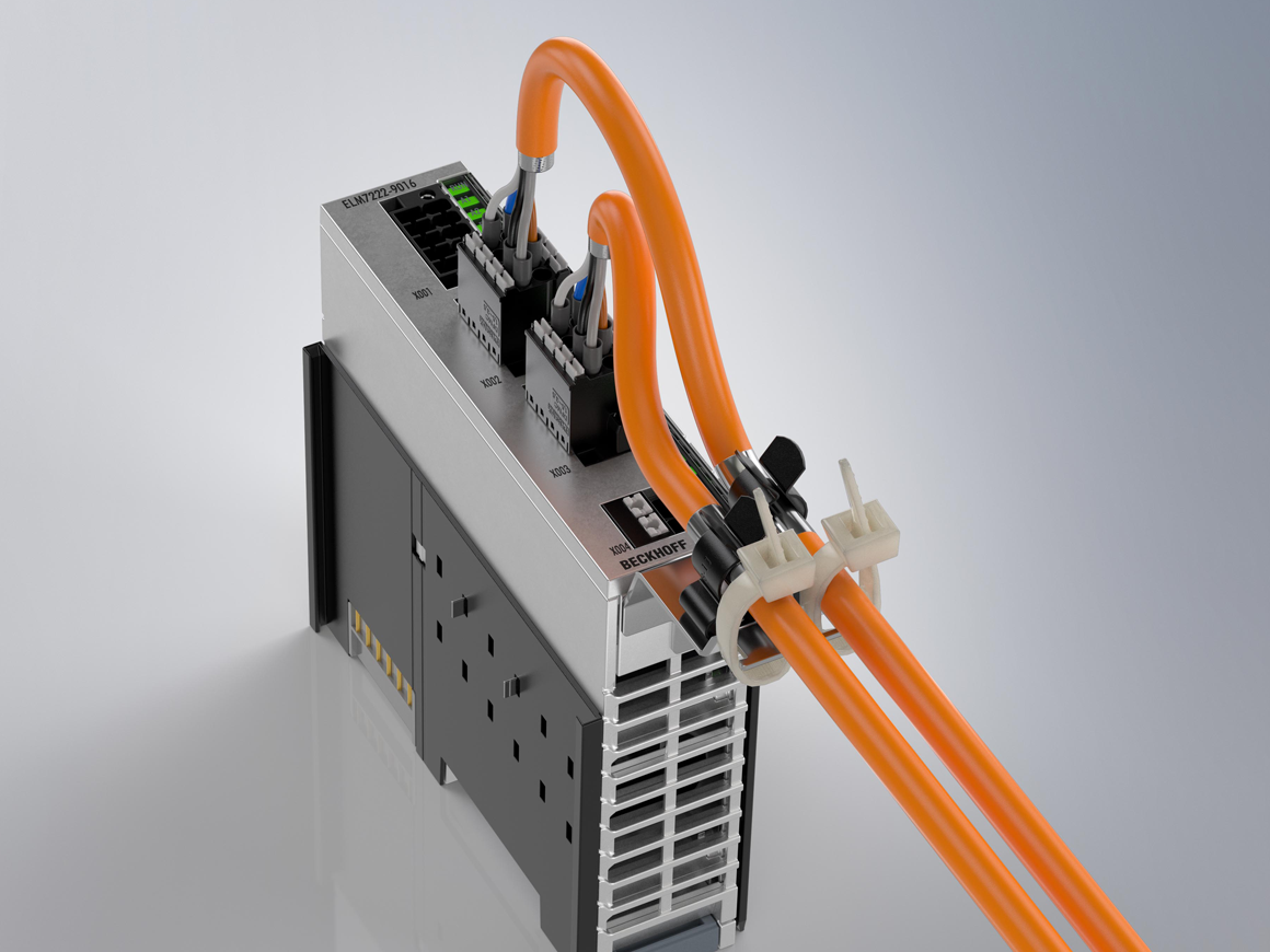 Comfortable pluggable connector